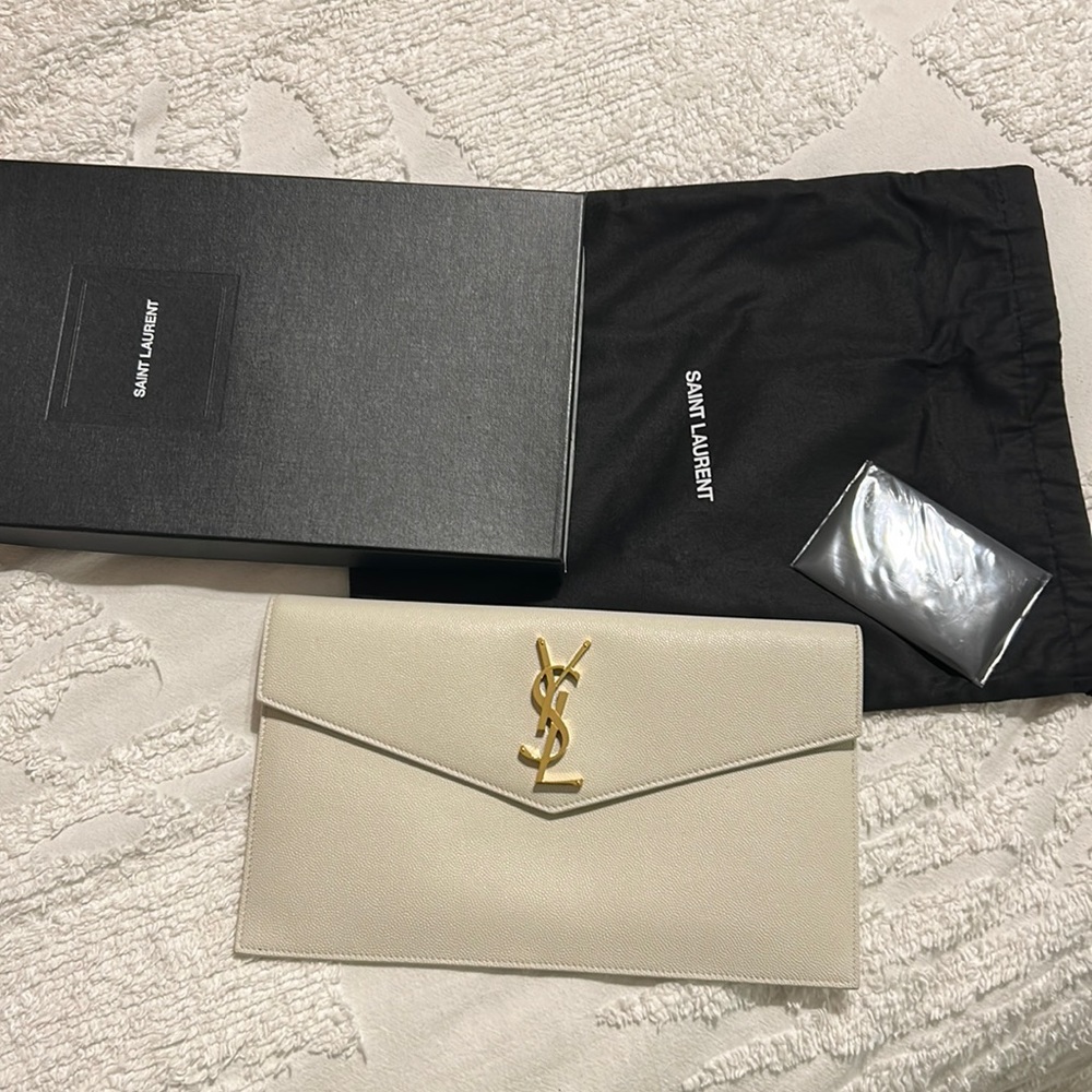 White pebbled leather envelope clutch